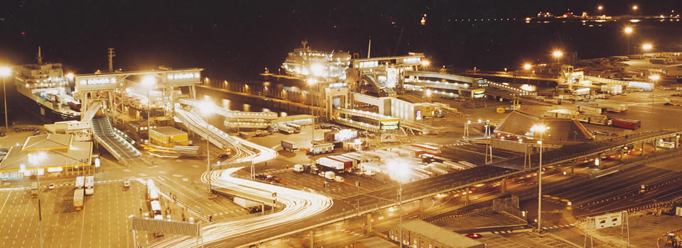 Eastern-Docks-at-night